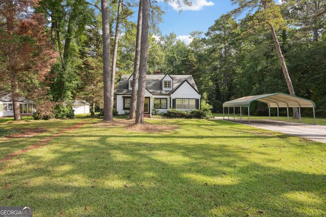 30 Woodlawn Avenue, Hampton, GA 30228