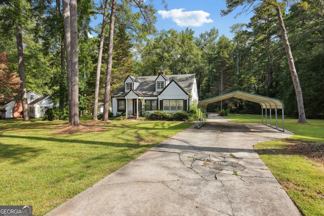 30 Woodlawn Avenue, Hampton, GA 30228