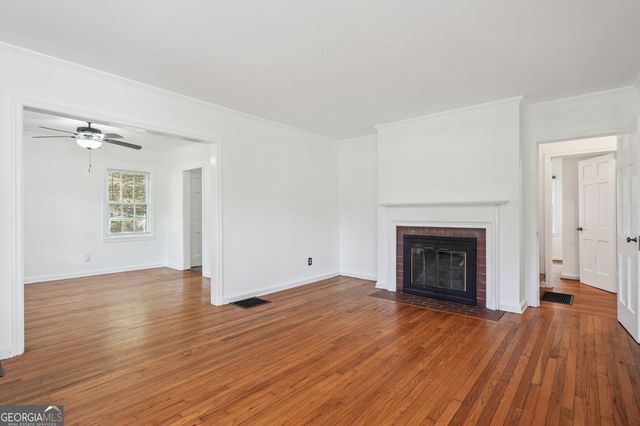 30 Woodlawn Avenue, Hampton, GA 30228