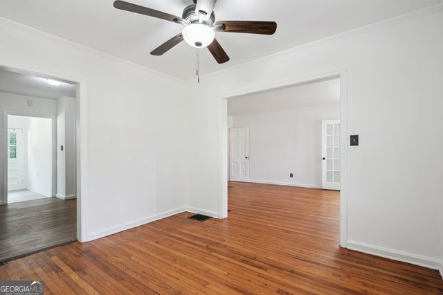 30 Woodlawn Avenue, Hampton, GA 30228
