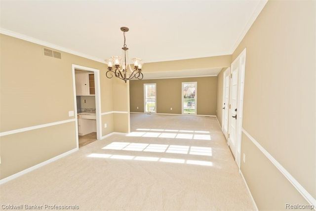 7322 SANDY CREEK Lane, Bloomfield Charter Township, MI 48301