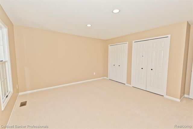 7322 SANDY CREEK Lane, Bloomfield Charter Township, MI 48301