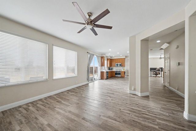 5292 W Cotton Avenue, Fresno, CA 93722