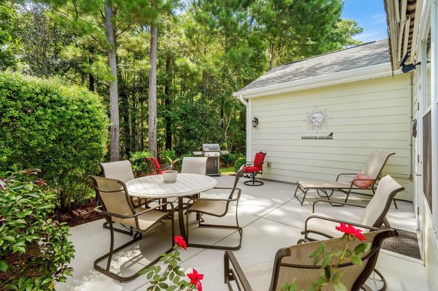 701 Bay Hill Ct., Murrells Inlet, SC 29576