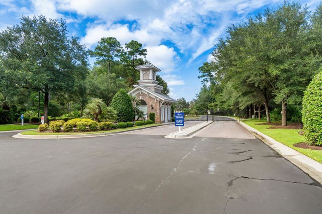 701 Bay Hill Ct., Murrells Inlet, SC 29576