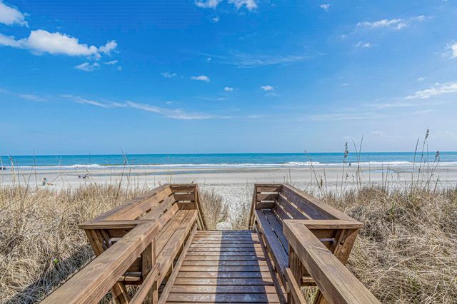 701 Bay Hill Ct., Murrells Inlet, SC 29576