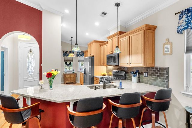 701 Bay Hill Ct., Murrells Inlet, SC 29576