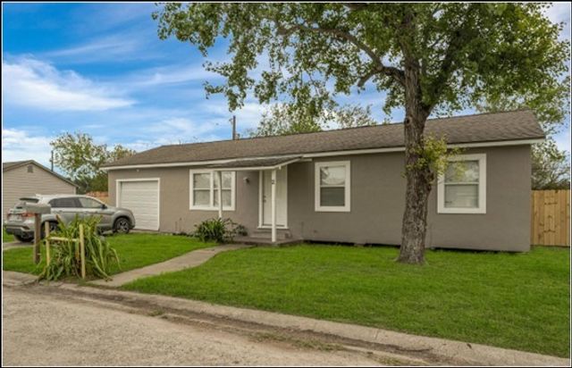 10901 Annaville, Corpus Christi, TX 78410