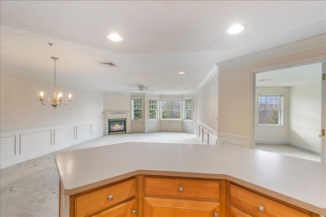 1 Sterling Hill Ln Apt 135, Exeter, NH 03833