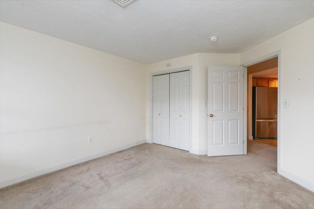 1 Sterling Hill Ln Apt 135, Exeter, NH 03833