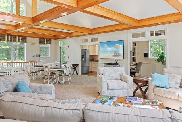 1 Sterling Hill Ln Apt 135, Exeter, NH 03833