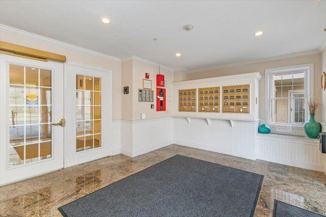 1 Sterling Hill Ln Apt 135, Exeter, NH 03833