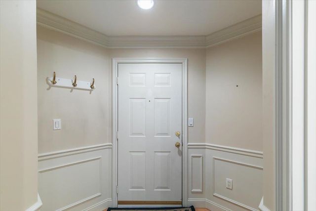 1 Sterling Hill Ln Apt 135, Exeter, NH 03833