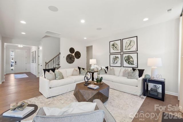 209 Holsworthy Drive, Mooresville, NC 28115