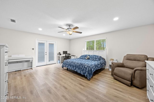 2030 WAYFARE Lane, Middleburg, FL 32068