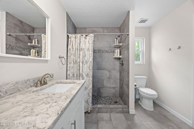 2030 WAYFARE Lane, Middleburg, FL 32068