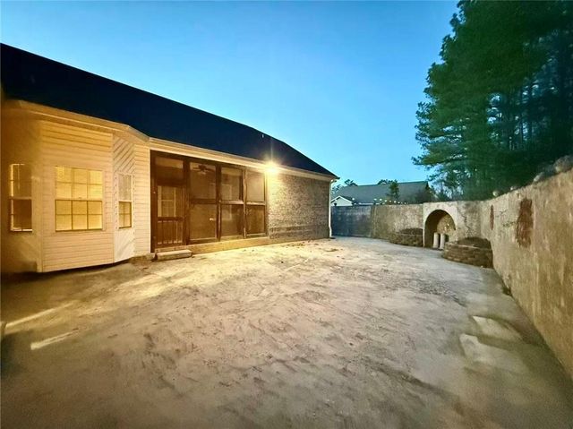 136 Hillcrest Drive, Ringgold, GA 30736