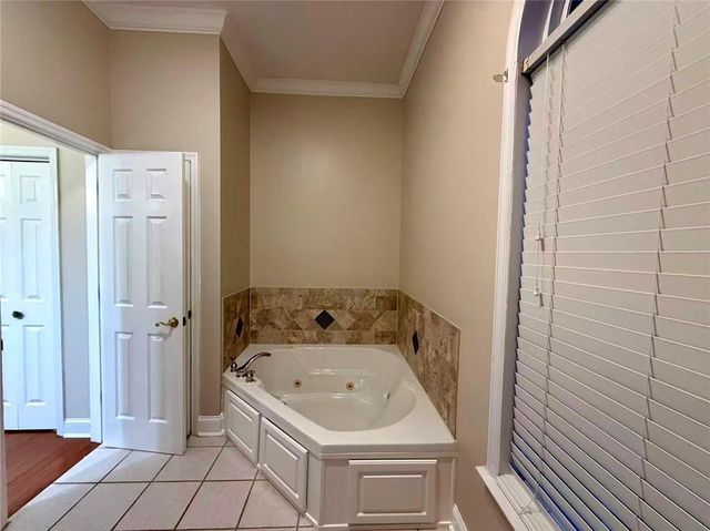 136 Hillcrest Drive, Ringgold, GA 30736