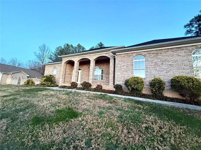 136 Hillcrest Drive, Ringgold, GA 30736