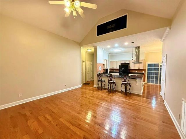 136 Hillcrest Drive, Ringgold, GA 30736