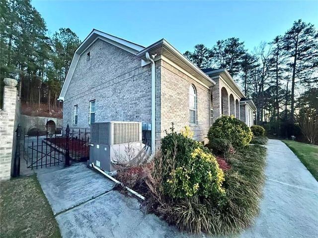 136 Hillcrest Drive, Ringgold, GA 30736