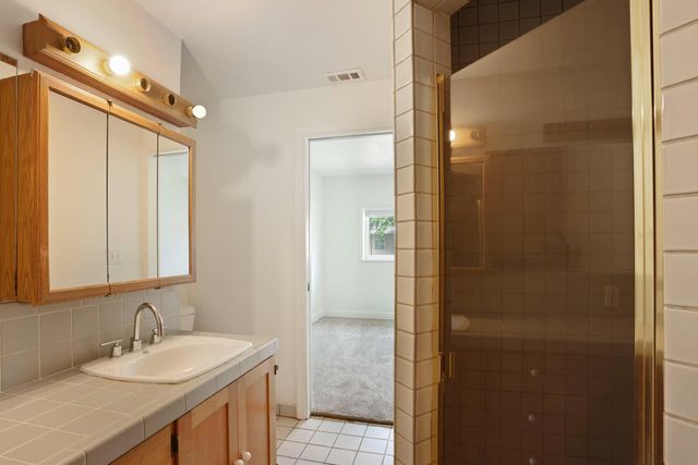 2452 Christina Ave, Stockton, CA 95204