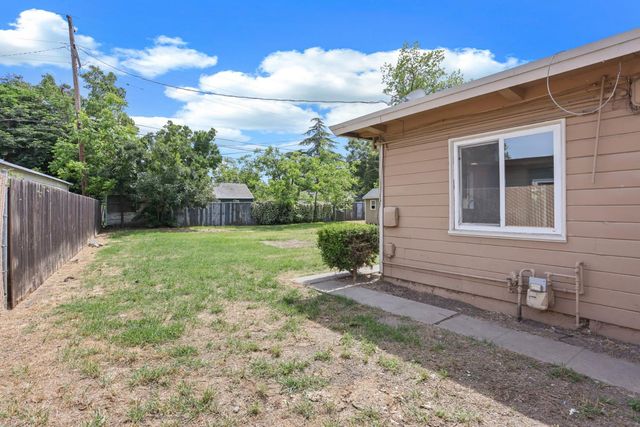 2452 Christina Ave, Stockton, CA 95204