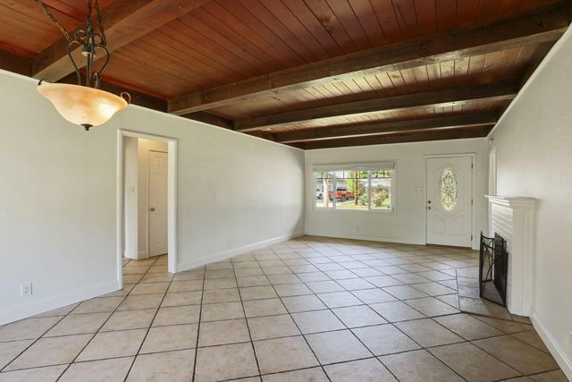 2452 Christina Ave, Stockton, CA 95204