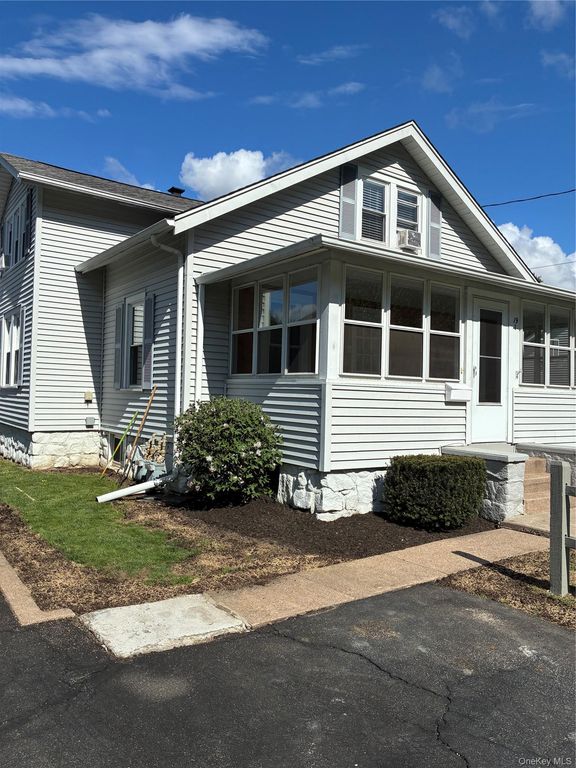 19 Sheridan Avenue, Sloatsburg, NY 10974 — exterior