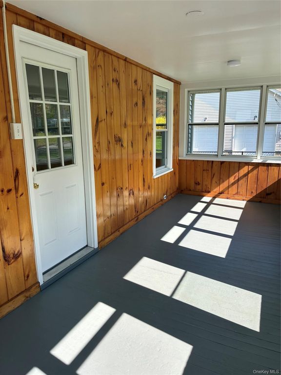 19 Sheridan Avenue, Sloatsburg, NY 10974 — photo 2