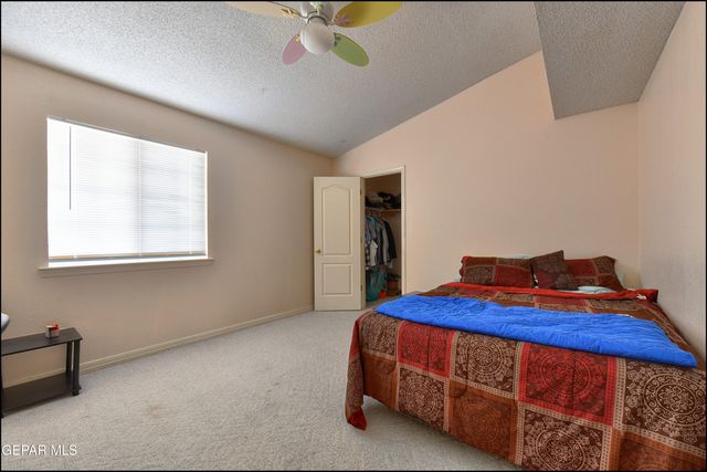 962 VIA DESCANSO Drive, El Paso, TX 79912
