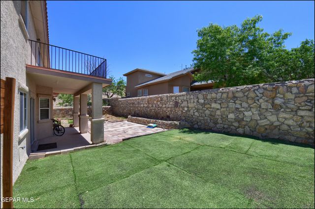 962 VIA DESCANSO Drive, El Paso, TX 79912