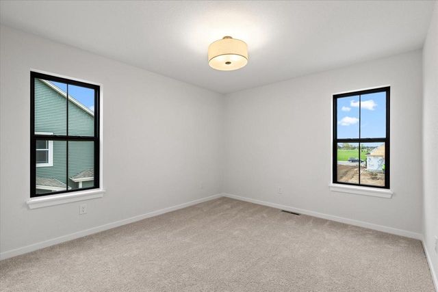 1737 Hammock LANE, Oconomowoc, WI 53066