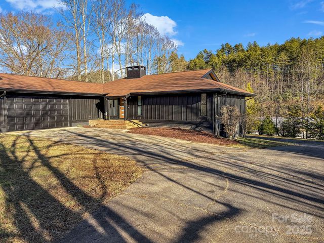 109 Orchid Heights Drive, Pisgah Forest, NC 28768