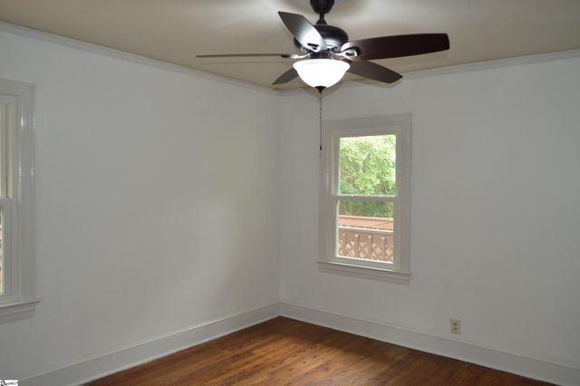 521 S Spencer Street, Duncan, SC 29334