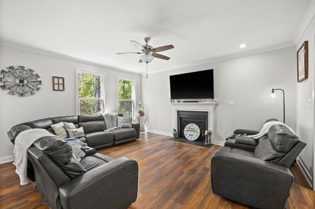 9422 LOVETT LN, Unionville, VA 22567