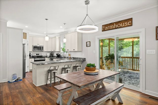 9422 LOVETT LN, Unionville, VA 22567