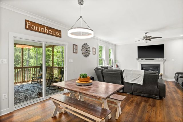 9422 LOVETT LN, Unionville, VA 22567
