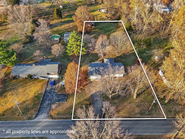 703 E Elm Street, Republic, MO 65738