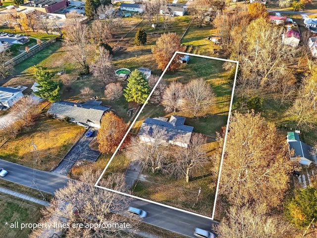 703 E Elm Street, Republic, MO 65738