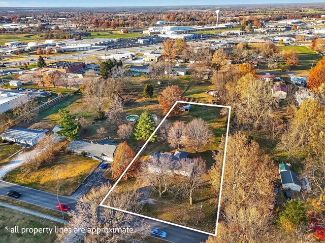 703 E Elm Street, Republic, MO 65738