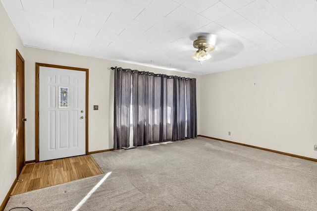 703 E Elm Street, Republic, MO 65738