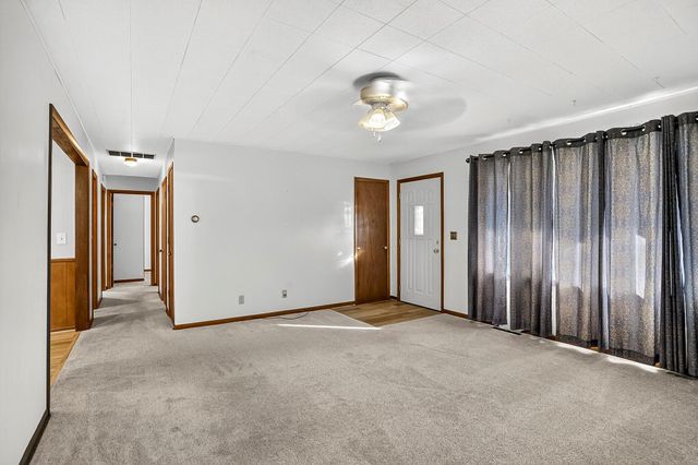 703 E Elm Street, Republic, MO 65738