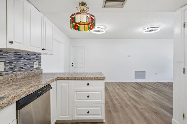 6822 W DORIS MARETTA LANE, Homosassa, FL 34446