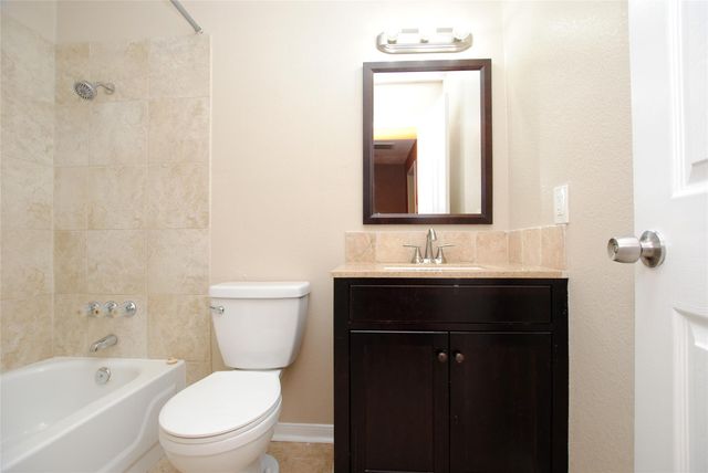 7853 Fuqua Street 7853, Houston, TX 77075