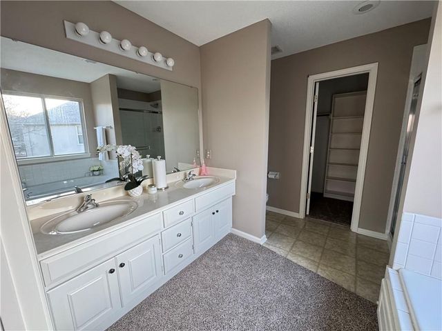 6340 Millridge Street, Shawnee, KS 66018