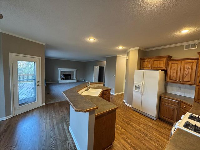 6340 Millridge Street, Shawnee, KS 66018