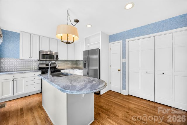 114 Forest Cove Lane, Mooresville, NC 28117