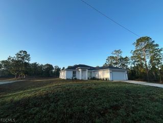 660 Ames ST E, Lehigh Acres, FL 33974