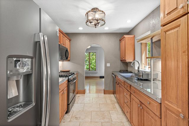 1377 2nd Avenue, Newport, MN 55055